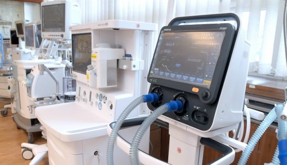 Romániából osztják szét az EU első közös stratégiai készletét a járvány leküzdéséhez szükséges orvosi felszerelésekből