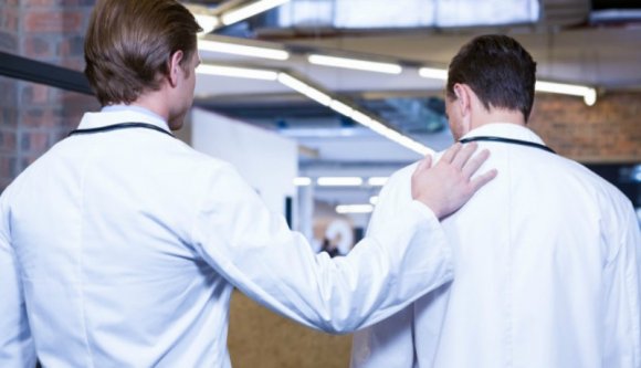 Románia szolidaritásból orvosokat és asszisztenseket küld Olaszországba