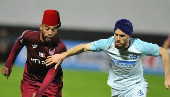 Hogy micsoda? Török üdülővárosban játsszák le a román focibajnokság hátralevő részét?