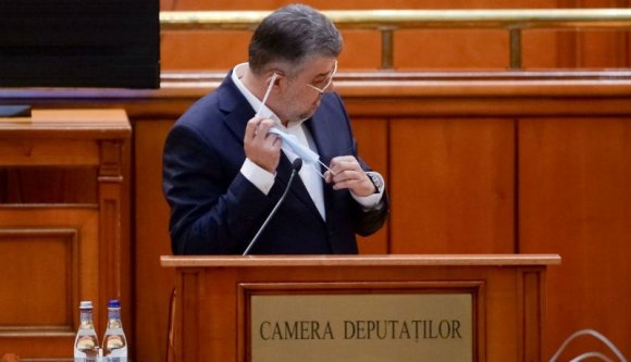 A PSD elnöke azt mondja, egészségügyi okok miatt nem tud maszkot viselni