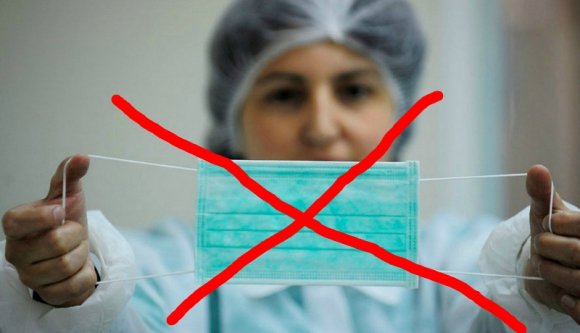 Ilyen nincs: alig üzemelték be a gyártósort a román állami maszkgyárban, el is romlott és azóta sem működik