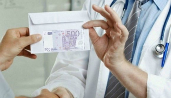 Eddig egyetlen koronavírus-járvánnyal küzdő egészségügyi alkalmazott sem kapta meg a beígért prémiumot