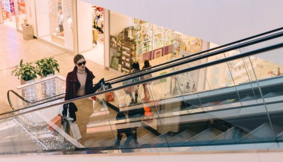 A plázák hamarosan nyithatnak, az idei fesztiválszezonnak viszont hivatalosan is lőttek