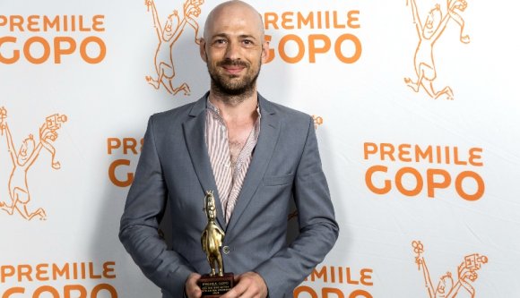 Székelyföldi színész kezébe került az egyik Gopo-díj