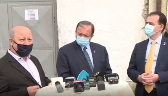 Egy román polgármester megtalálta a csodaszert: el kell gázosítani a koronavírust!