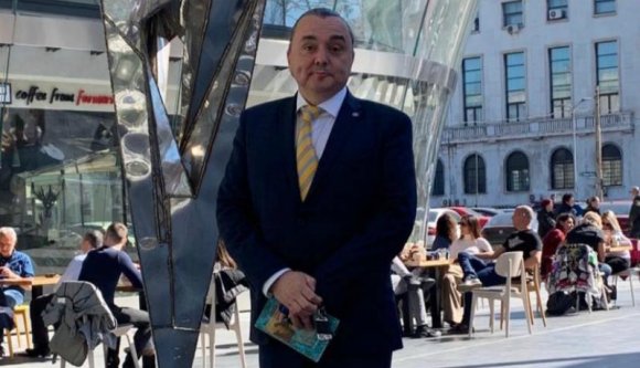 Botrány a magas polcon: szexuális zaklatással vádolja fölöttesét egy kormányalkalmazott