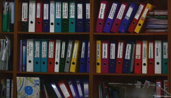 Egymillió személy egészségbiztosítását törölték ki véletlenül a rendszerből a vérprofi aktatologatók