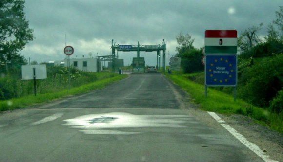 Ezeket az átkelőket használhatja keddtől a magyar-román határon