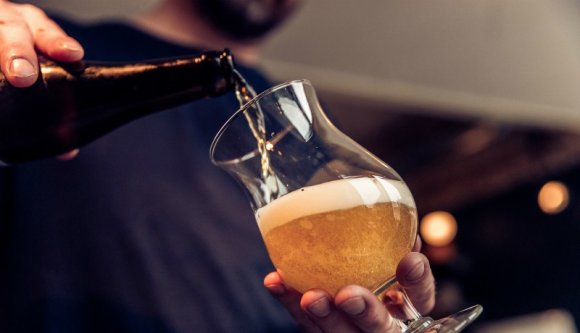 Vajon miért nem az erdélyiek akarják a legjobban a vendéglők belső tereinek újranyitását?