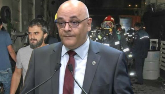 Arafat: ha egy diák nem akar maszkot viselni, ki kell vágni az óráról!