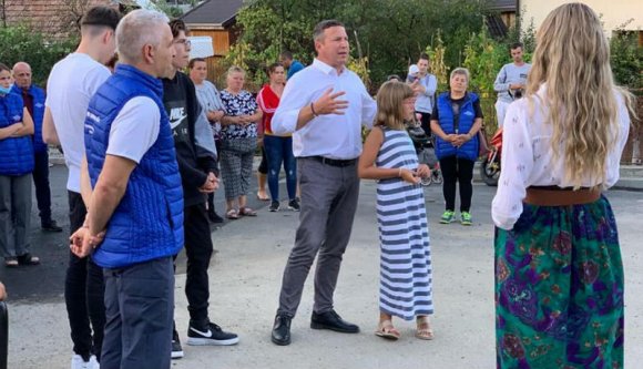Hoppá: úgy tűnik, mégis maradhat a kislányát megalázó oláhszentgyörgyi polgármester