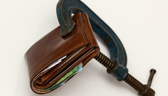 Az emberek máris a saját zsebükön érzik a járvány miatti gazdasági válság hatását