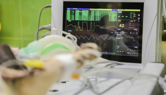 Rossz előjel: ismét karanténba kerül egy kórház, mert kezd megugrani a kovidosok száma