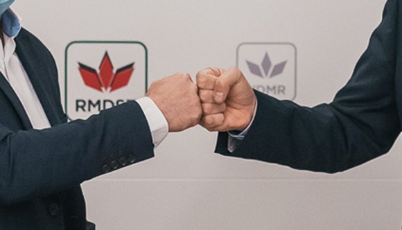 Negyedik nekifutásra sikerült: megállapodott az összeborulásról az RMDSZ és az Erdélyi Magyar Szövetség