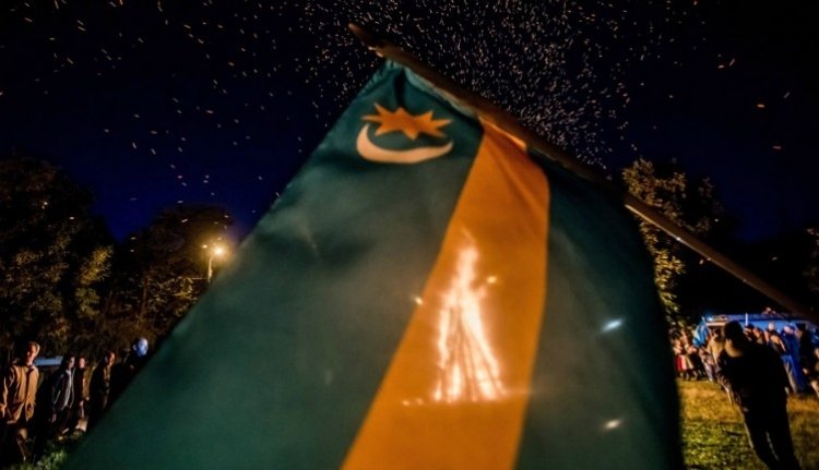 Míg Brüsszelben malmoznak, az SZNT saját felelősségre folytatja az aláírásgyűjtését