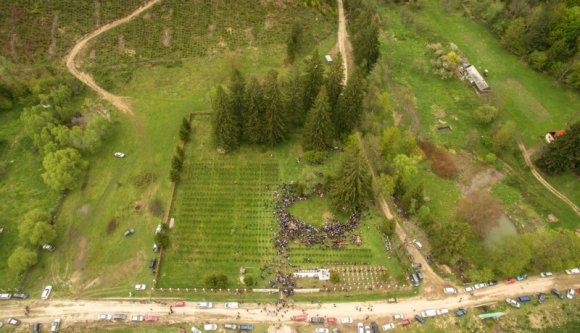 Dormánfalva gondolt egyet, és sajátjaként telekkönyveztette a papíron másokhoz tartozó területeket Úzvölgyében