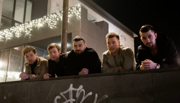 BALLADAPREMIER: ezzel a lírai szerzeménnyel zárja az évet a 4S Street (VIDEÓval)