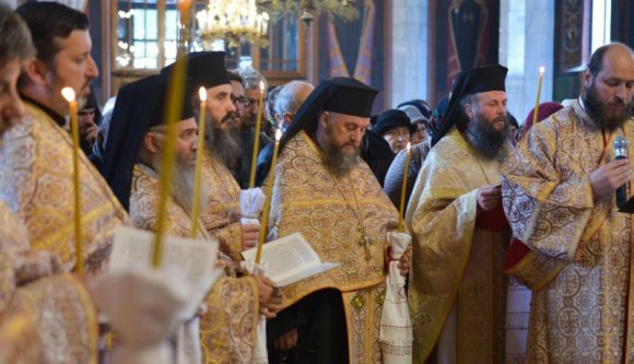 Naná, hogy az ortodox egyház hallani sem akar az online karácsonyi misékről