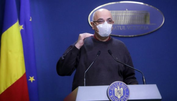 Ön hajlandó lenne maszkban végigülni a karácsonyi ünnepi vacsorát?