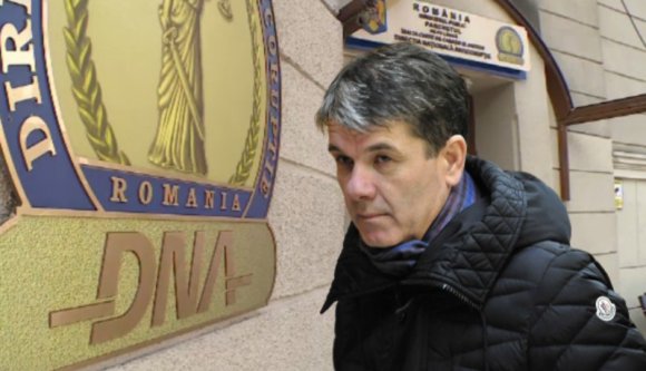 Ez gyors volt: a DNA máris bíróság elé állította a volt brassói polgármestert kampánydisznóságok miatt