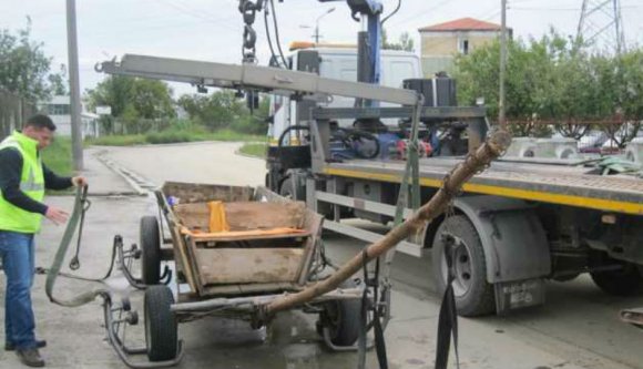 Ha mindig is szekérre vágyott volna, az adóhatóság jóvoltából most két sör áráért hozzájuthat egyhez