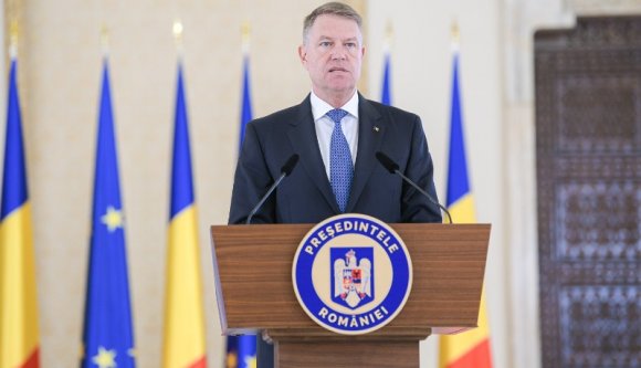 Első fokon igazság született: fizetnie kell Iohannisnak, mert azzal vádolta a PSD-t, hogy odaadja a magyaroknak Erdélyt