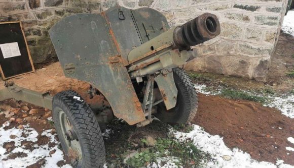 Ja semmi, csak Romániában eladtak a Facebookon egy második világháborús ágyút…