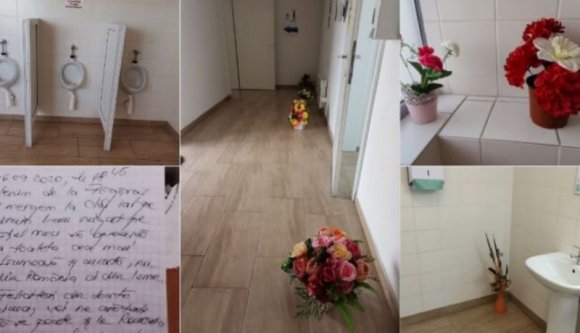 Egy erdélyi autópálya-vécében a látogatók vendégkönyvbe jegyezhetik le a bennük felötlő érzéseket