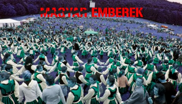 Miért nem tájékoztatnak minket magyarul a vírushelyzetről? Mert nem magyarok, hanem emberek vagyunk!