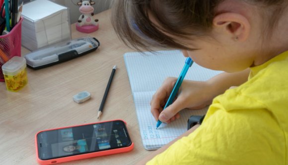 Nem, még januárban sem térnek vissza a diákok az iskolapadokba