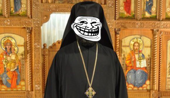 Az álorvosok, álügyvédek és álvízimentők után végre itt van az álpap is!