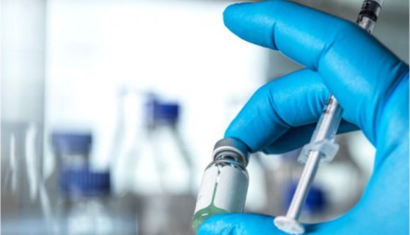 Hamarosan sorra kerülnek azok is, akik otthonukban kapják meg a vakcinát