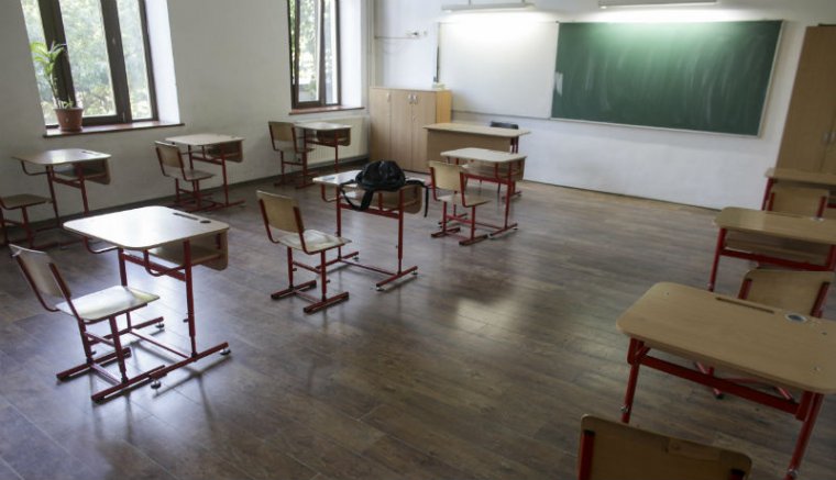 Az iskolák újranyitása azon is múlhat, hogy hajlandóak-e beoltatni magukat a pedagógusok