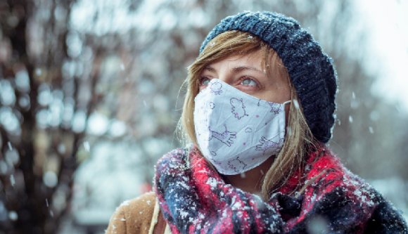 Bejön a papírforma: hétvége előtt tovább csökkennek a járványszámok