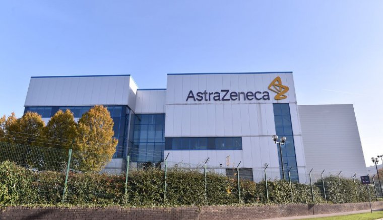 Pont a veszélyeztetett idősek számára nem ajánlják a hamarosan bevetendő vakcinát