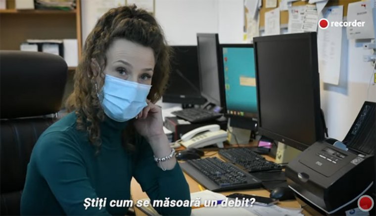 Véget ért a vízügyi mérnöknek kinevezett pincérnő sistergő karrierje