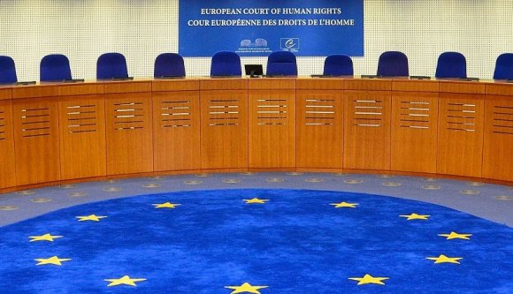 Egy román embercsempész elérte, hogy Franciaország kártérítést fizessen neki azért, mert pocsék a szamosújvári börtön