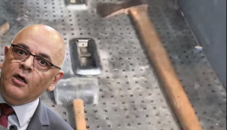 A pszichiátriára került a férfi, aki halálosan megfenyegette Arafatot