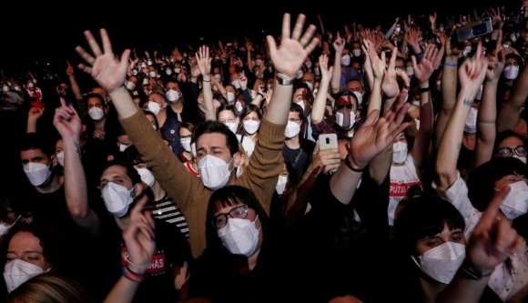 Szó sem lehet a kolozsvári tesztkoncertről, reagált a partizni vágyó Boc javaslatára a prefektus