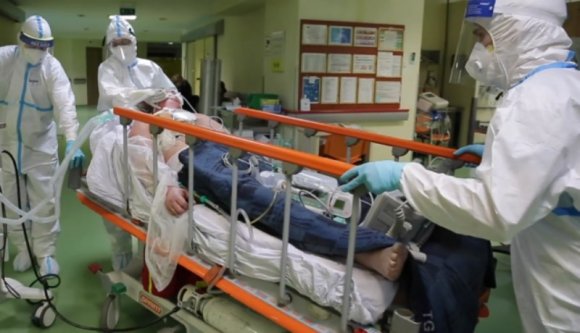 Hány ember élhetne még, ha nincs a koronavírus-járvány?