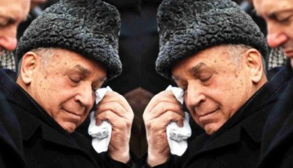 Hoppá! Lemondott Ion Iliescu a pénznyelő forradalmi sóhivatal éléről