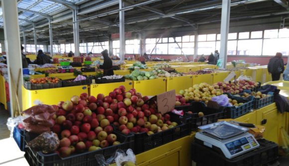 És itt a piacregionalizmus: egy bánsági piacról kitiltották a Kárpátokon túli árusokat