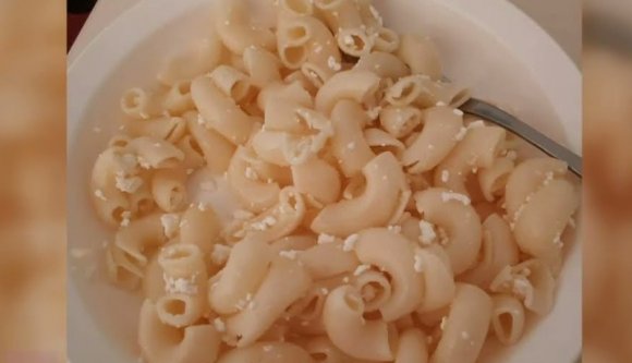 Úgy megemelik a napi fejadagot a kórházakban, hogy ezentúl túró is kerülhet a túrós laskába