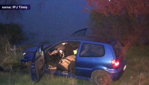 Autós üldözés után a Bégába ugrottak a rendőrök elől menekülő aranyifjak