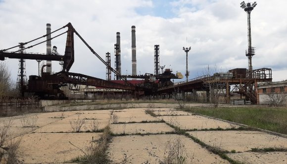 No de ki az a barom, aki megvenné Románia részét egy 22 éve megszűnt ukrajnai kombinátból?