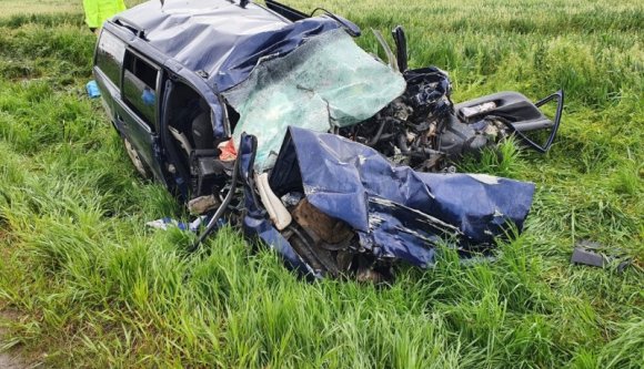 Egy gépkocsi mind a négy baróti utasa meghalt egy súlyos autóbalesetben