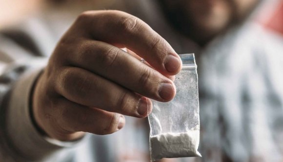 Történelmi drogfogás Konstancán: másfél tonna heroin lapult az építőanyagokat szállító konténerekben