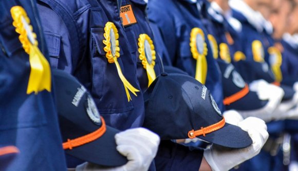 Fejétől büdösödik: újságírót fenyegettek a rendőr-akadémia fejesei, el is ítélték őket, mint a pinty