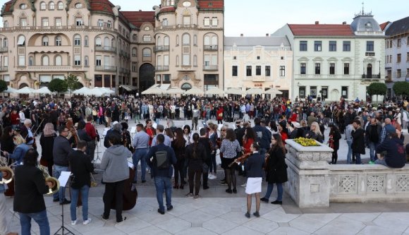 Mi lesz veled, Bihar megyei kulturális élet?