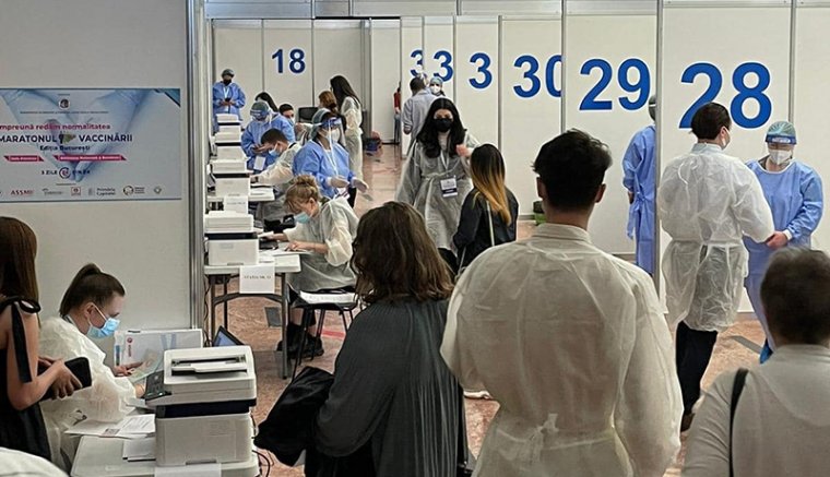 Rekordszámú oltást adtak be egy nap alatt, de vajon meglesz az 5 millió június 1-jéig?